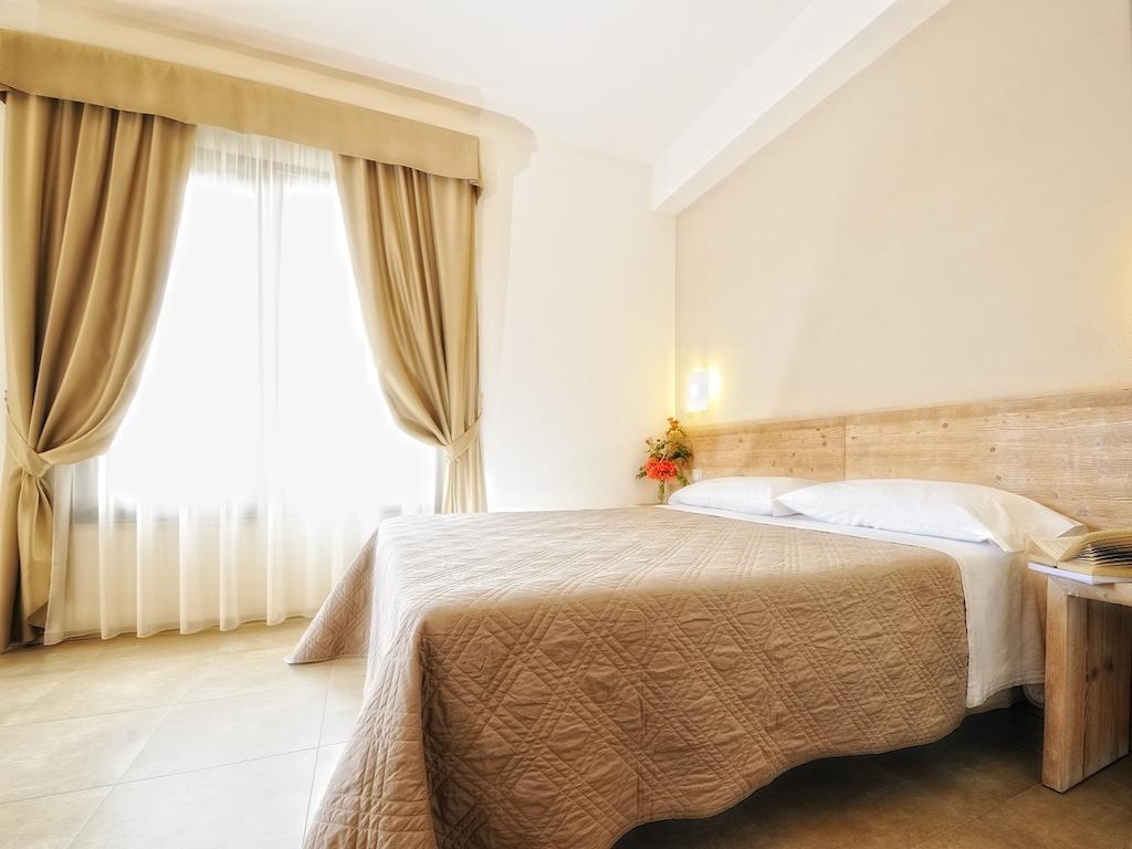 סנטה מריה נברזה B&B Le Cale חדר תמונה