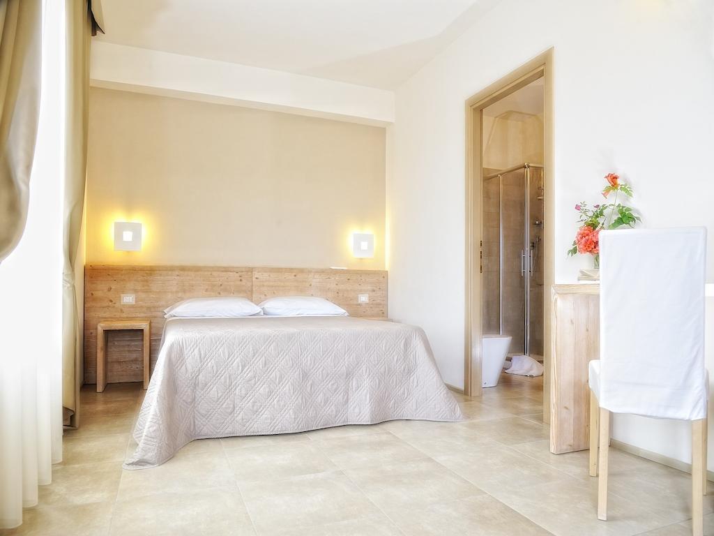 סנטה מריה נברזה B&B Le Cale חדר תמונה
